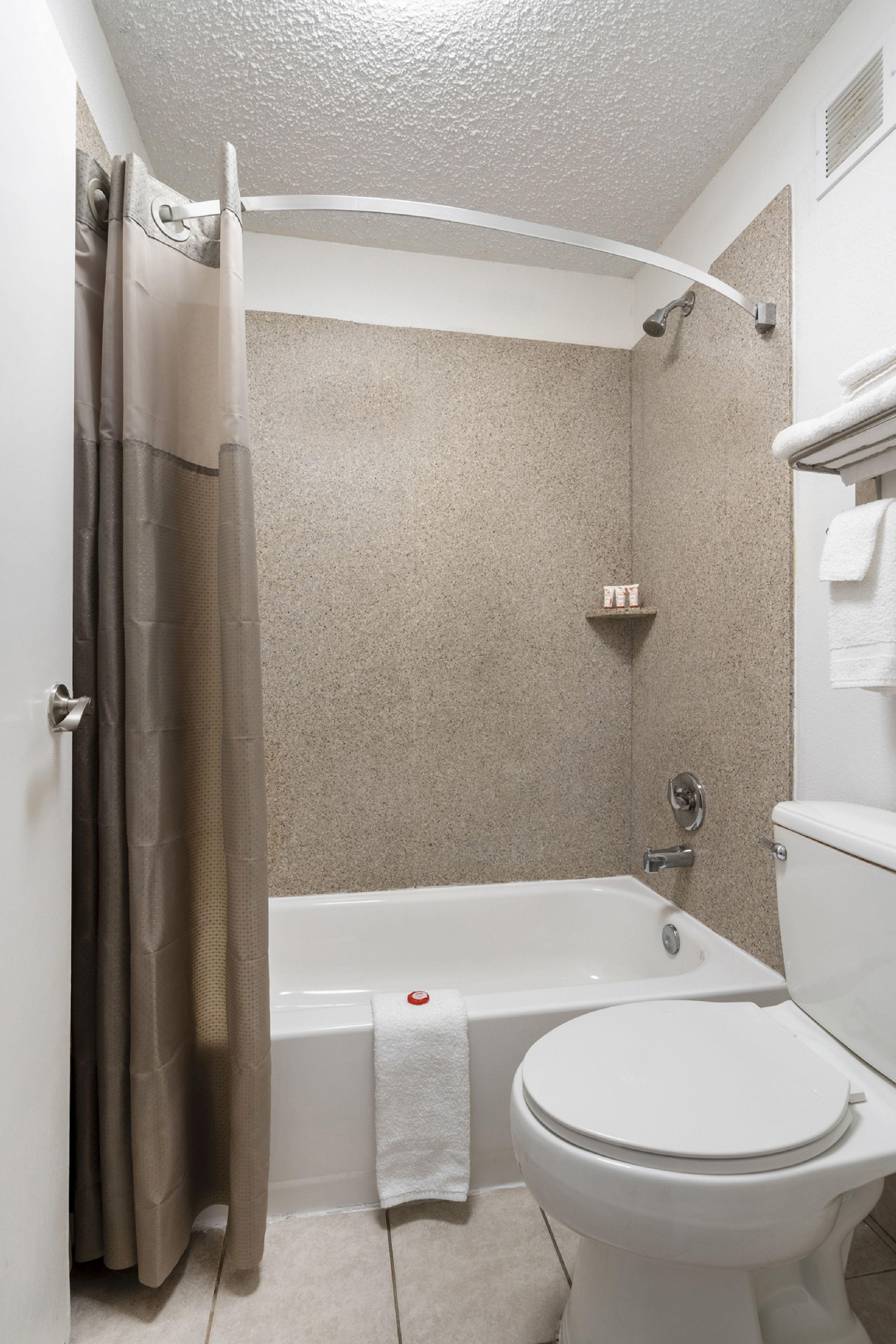Oyo Hotel Bossier City La - Red River Exterior photo